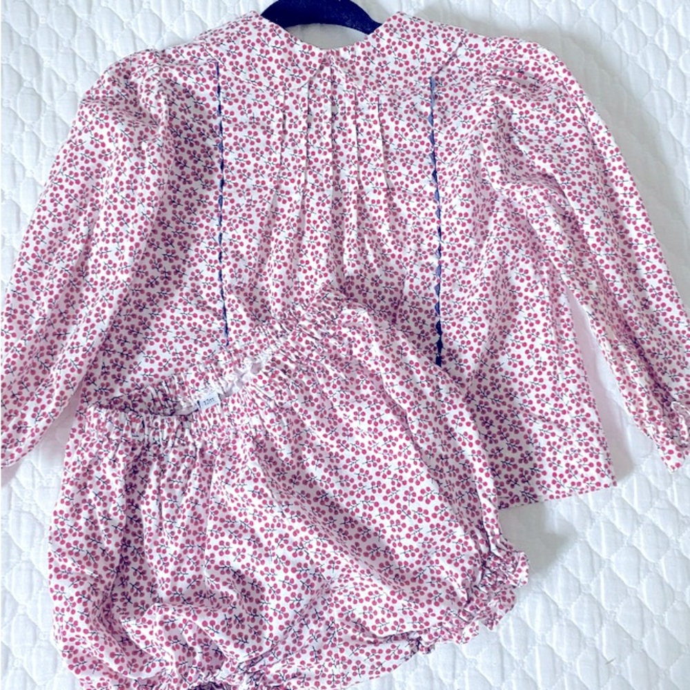 Bella bLiss diaper set. Size 12m